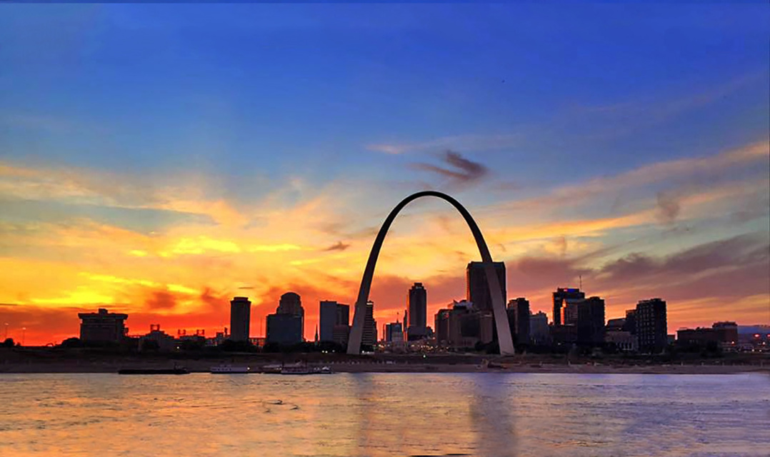 Saint Louis Arch at Sunset